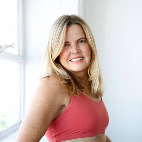 Meet your Posher, Nancy - Picture 1 of 1